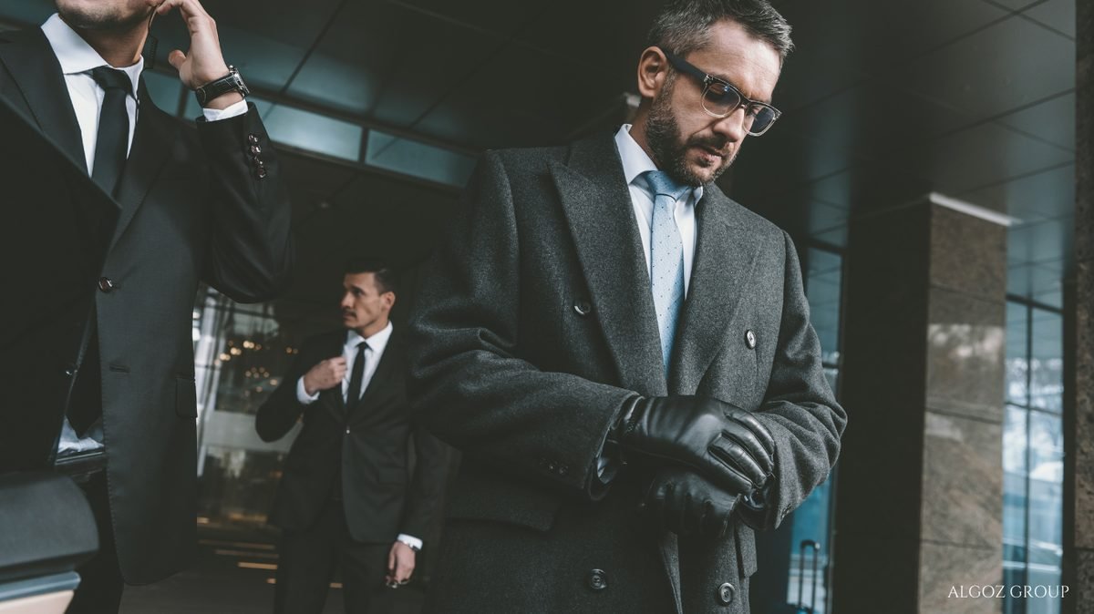Discretion and privacy — the Algoz standard